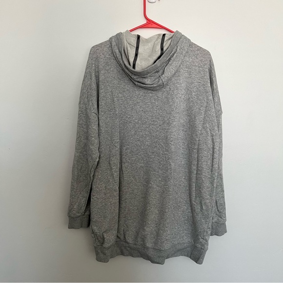 Puma zip up hoodie - Picture 3 of 4